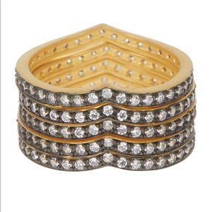 Contemporary Deco CZ King of Hearts Ring Set